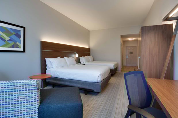 Images Holiday Inn Express & Suites Orlando International Airport by IHG