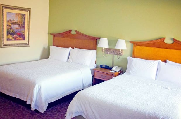 Images Hampton Inn & Suites College Station/US 6-East Bypass