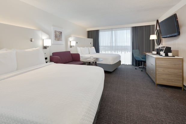 Images Crowne Plaza Dallas Downtown by IHG