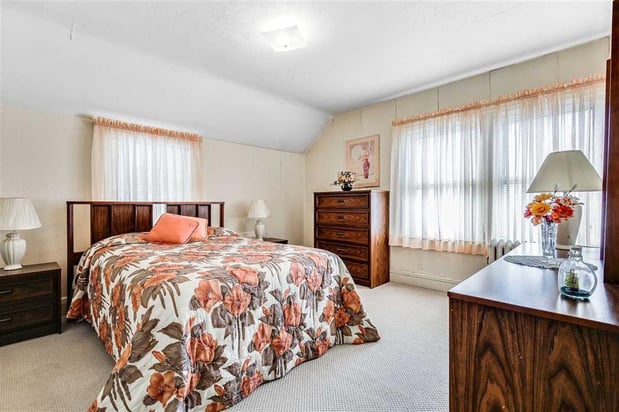Images Tarek Hassieb, Team Tarek Real Estate Group | Liberty Realty | Hoboken Office