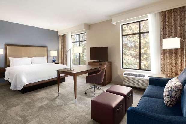 Images Hampton Inn & Suites Seattle/Renton