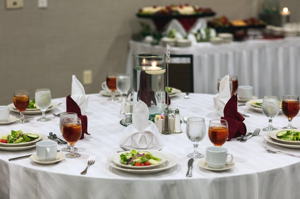 Images Holiday Inn & Suites Atlanta Airport-North by IHG