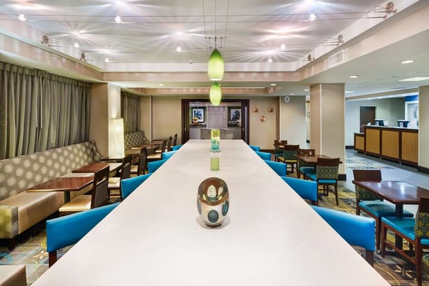 Images Hampton Inn Atlanta-Perimeter Center