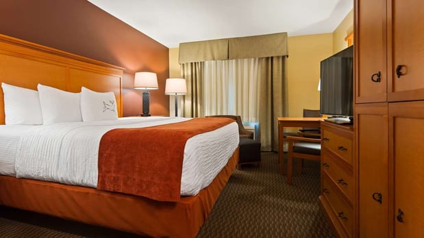 Images Best Western Plus Deer Park Hotel and Suites