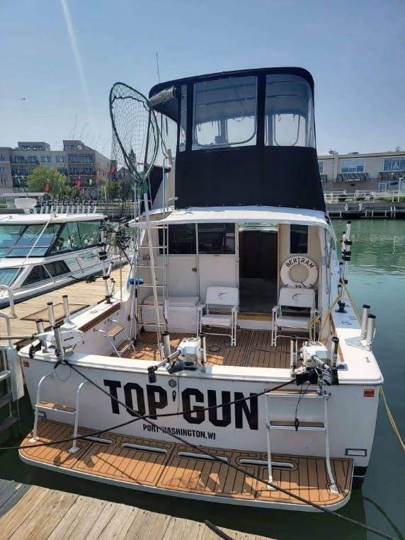 Images Nolan's Top Gun Charters