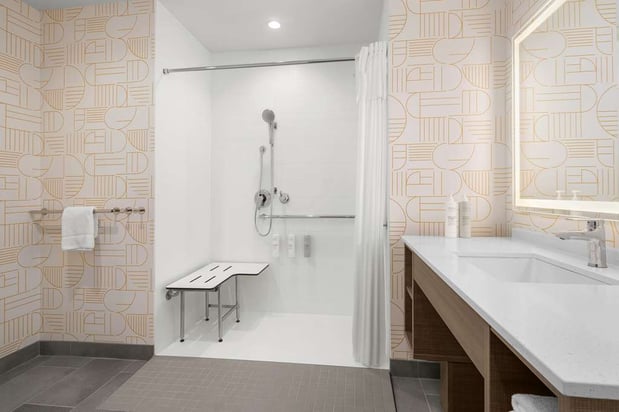 Images Home2 Suites by Hilton Eureka