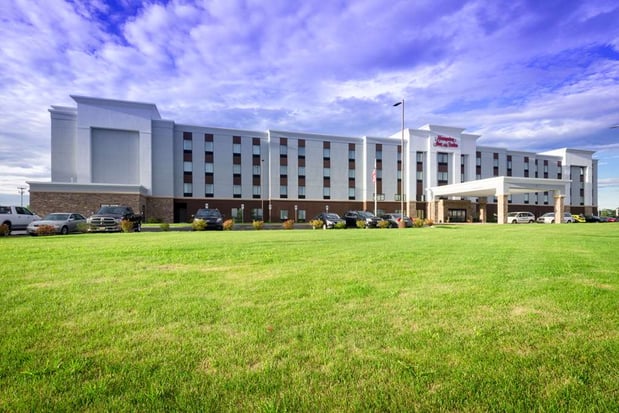 Images Hampton Inn & Suites Hammond