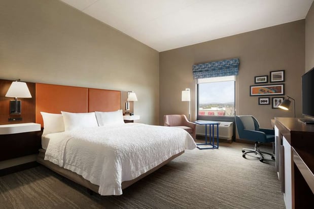 Images Hampton Inn & Suites Ephrata - Mountain Springs