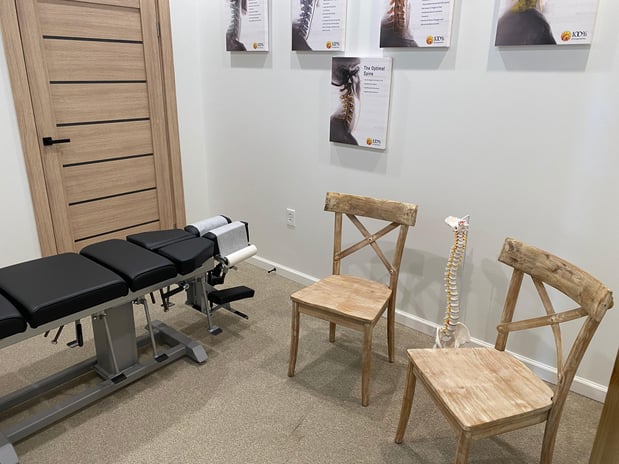Images 100% Chiropractic - Jacksonville