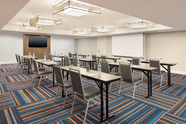 Images Hampton Inn & Suites Myrtle Beach/Oceanfront
