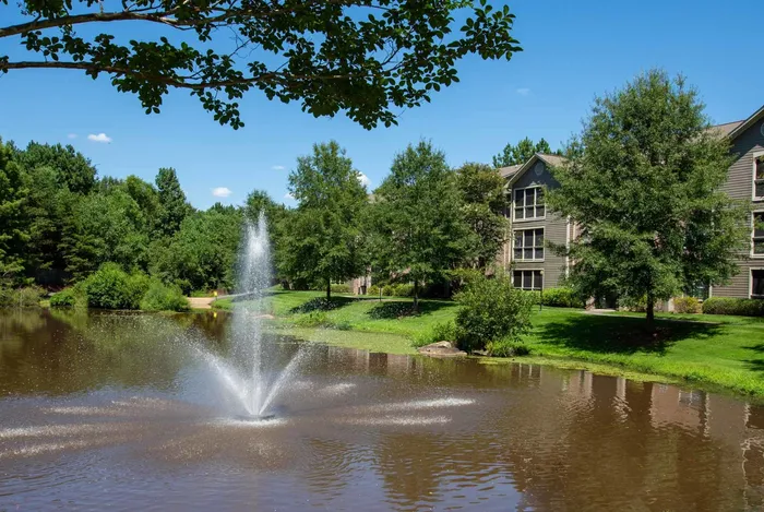 The Lakes Apartments Image