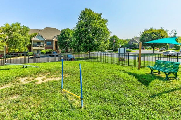 Images Blankenbaker Crossings Apartment Homes