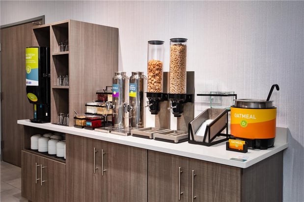 Images Home2 Suites by Hilton Traverse City