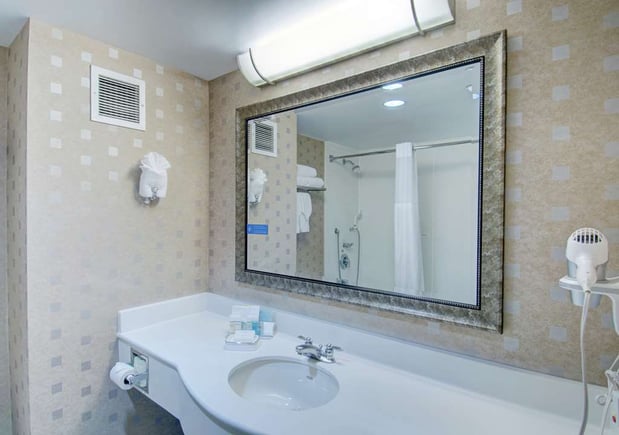Images Hampton Inn & Suites Boston Crosstown Center