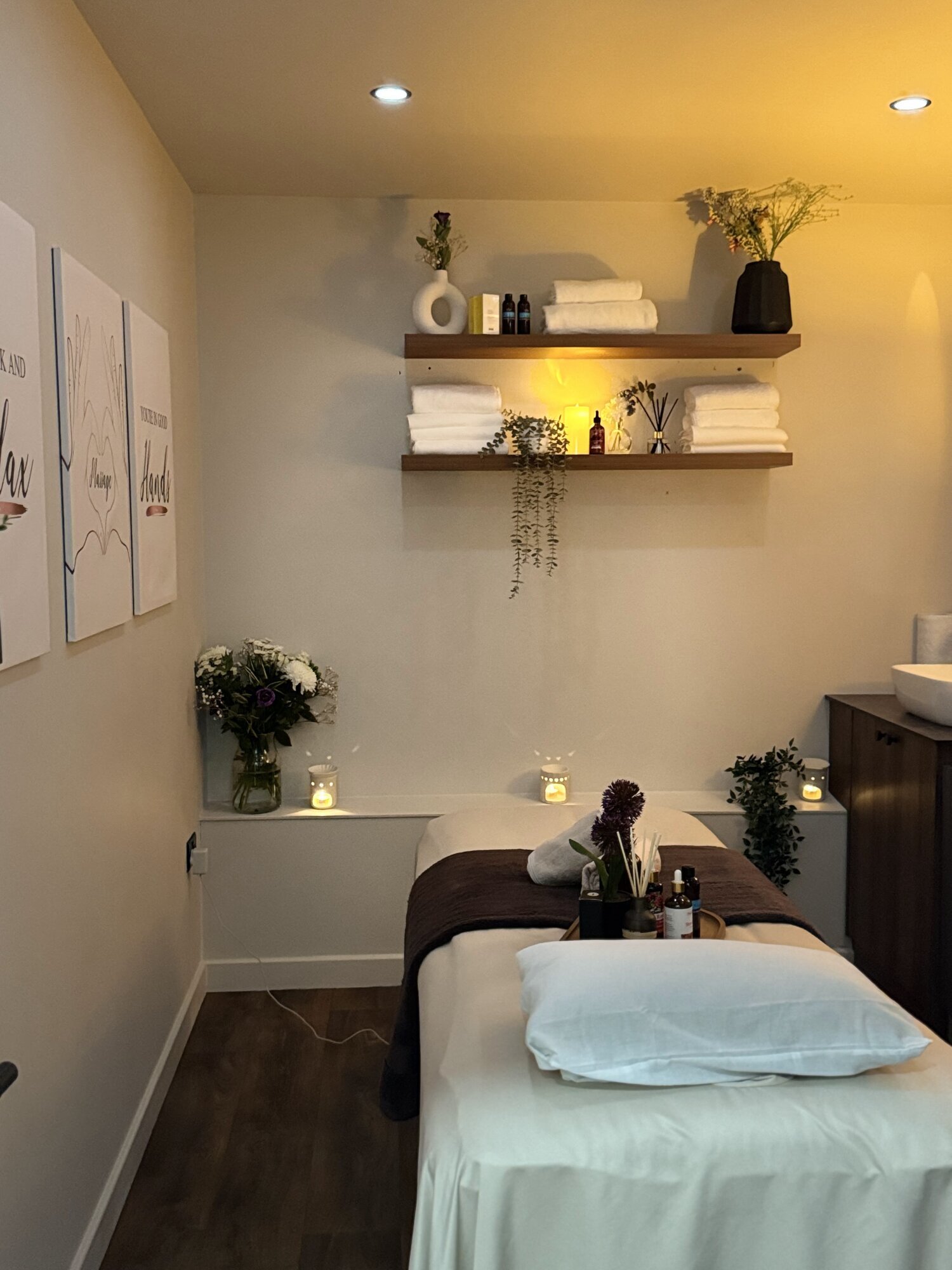 Images Emma’s Massage & Spa