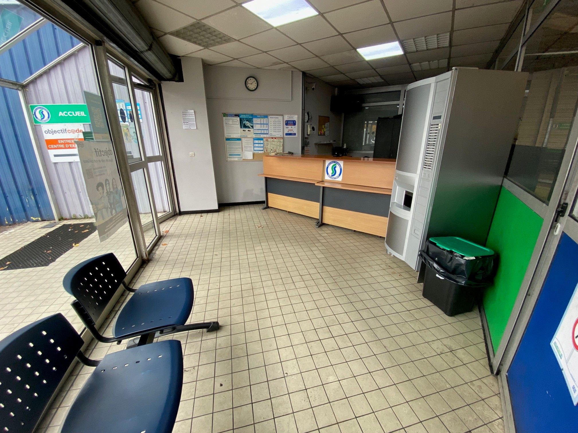 Images Sécuritest Contrôle Technique Automobile LES MUREAUX