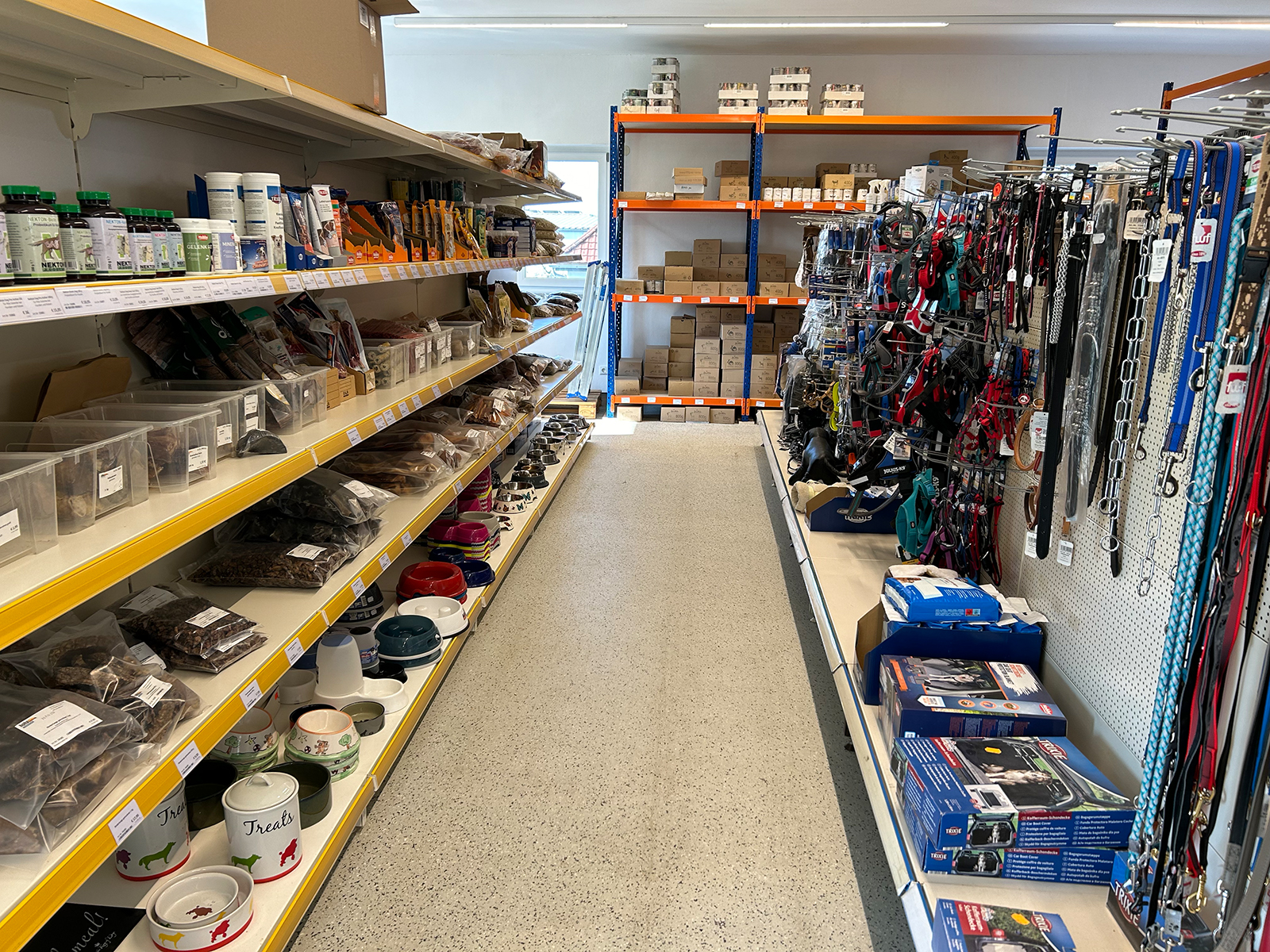 Hoha Tiernahrung, Lindenweg 13 in Brunnenthal