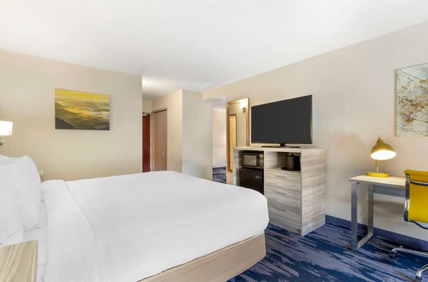 Images Best Western Plus Beckley Inn