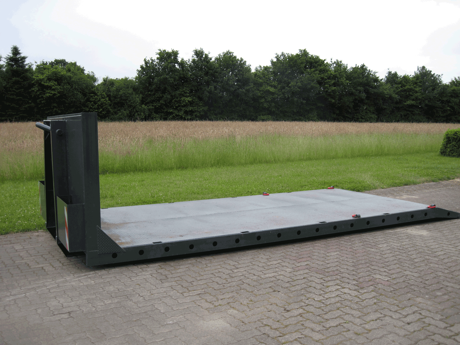 Thomas Käselau Containerdienst, Schloßstr. 55 in Tremsbüttel