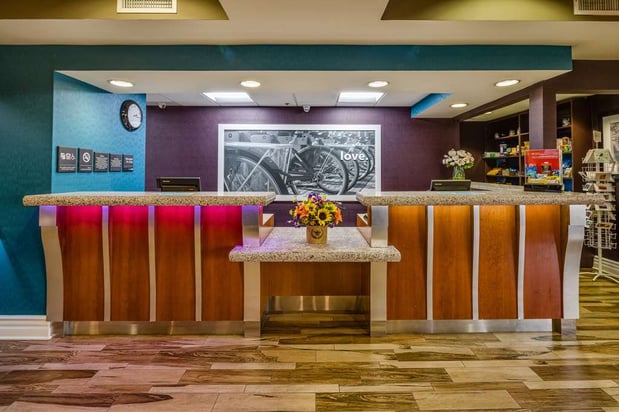 Images Hampton Inn San Francisco-Airport