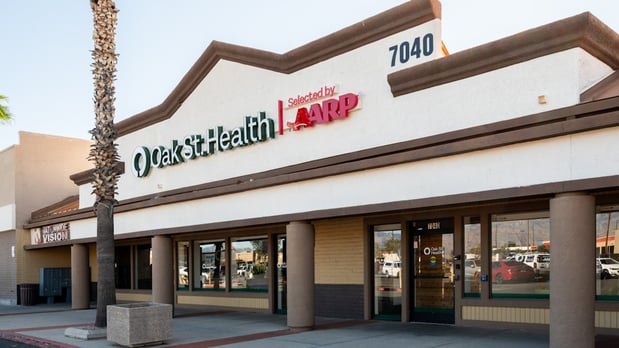 Images Oak Street Health Rolling Hills Square Primary Care Clinic