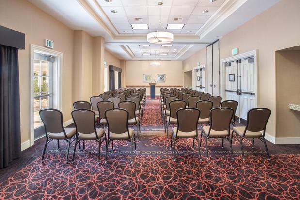 Images Holiday Inn Colorado Springs Airport by IHG