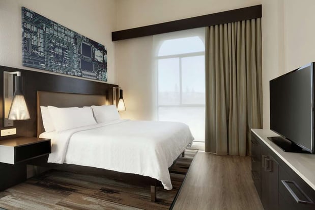 Images Hilton Garden Inn Cupertino