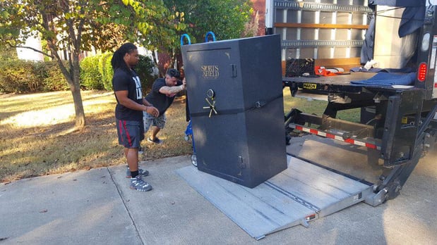 Images Muscled Up Movers