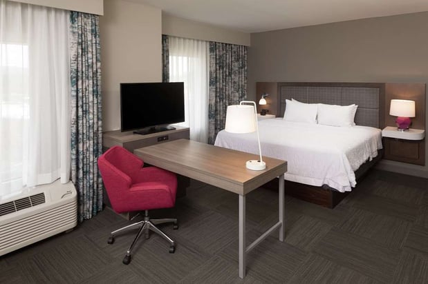 Images Hampton Inn & Suites Asheville Biltmore Area
