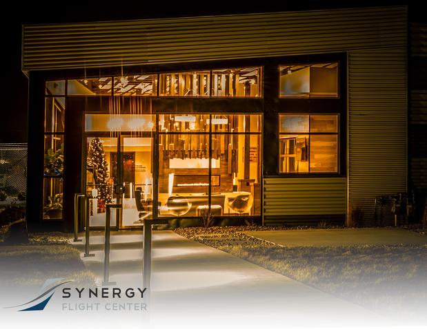 Images Synergy Flight Center