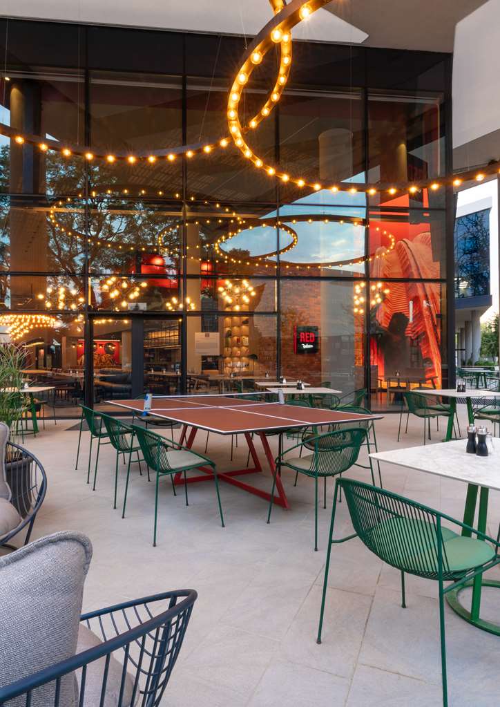 Images Radisson RED Johannesburg Rosebank
