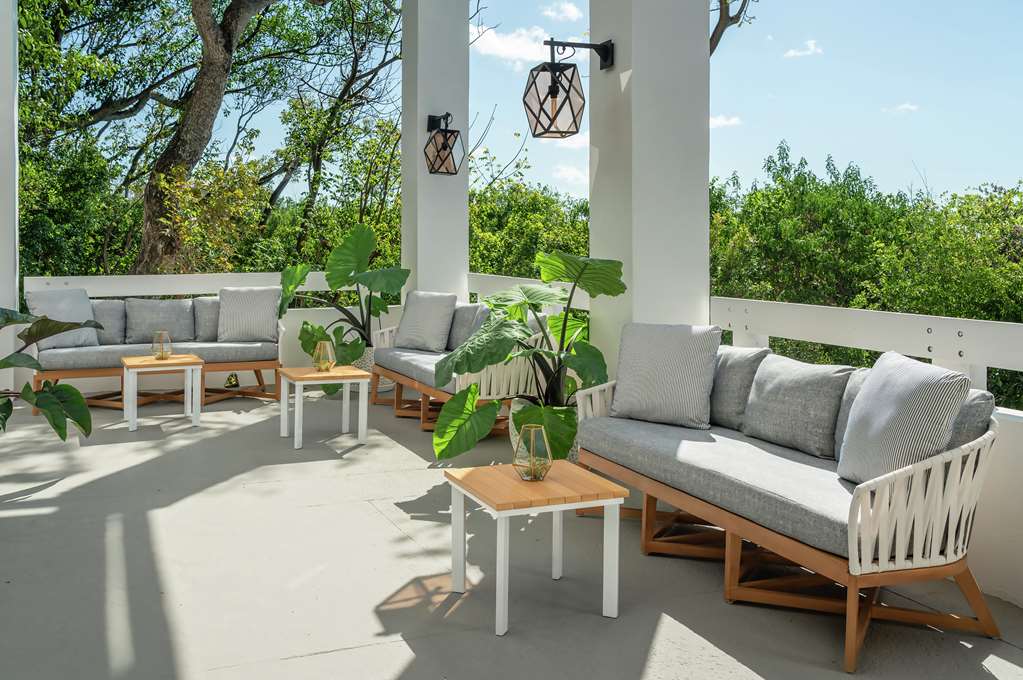 Baker's Cay Resort Key Largo, Curio Collection by Hilton