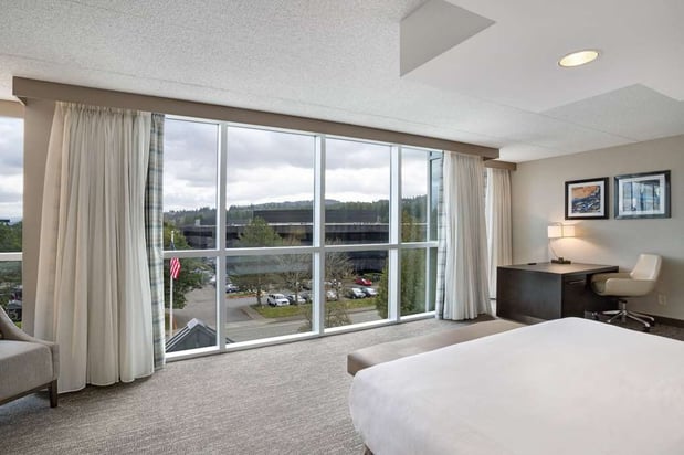 Images Embassy Suites by Hilton Seattle Bellevue