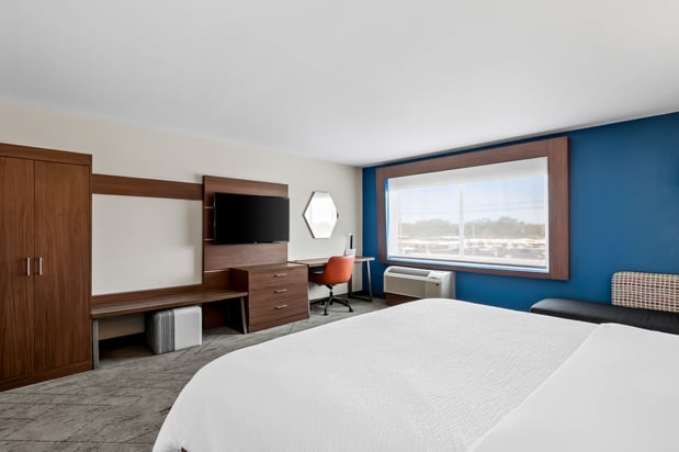 Images Holiday Inn Express & Suites Detroit Northwest - Livonia by IHG