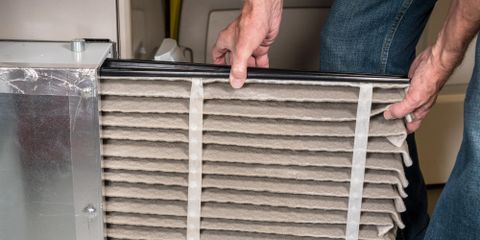 3 Reasons Replacing Your HVAC Filter Is Important