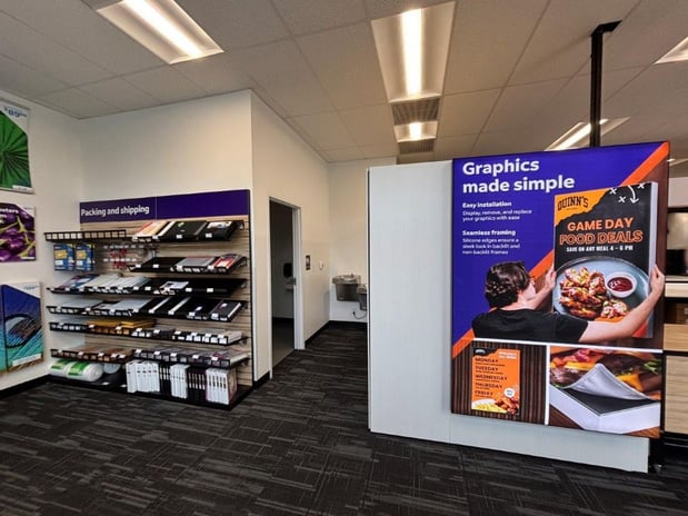 Images FedEx Office Print & Ship Center