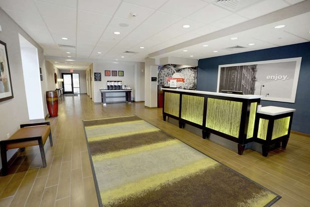 Images Hampton Inn & Suites Ponca City