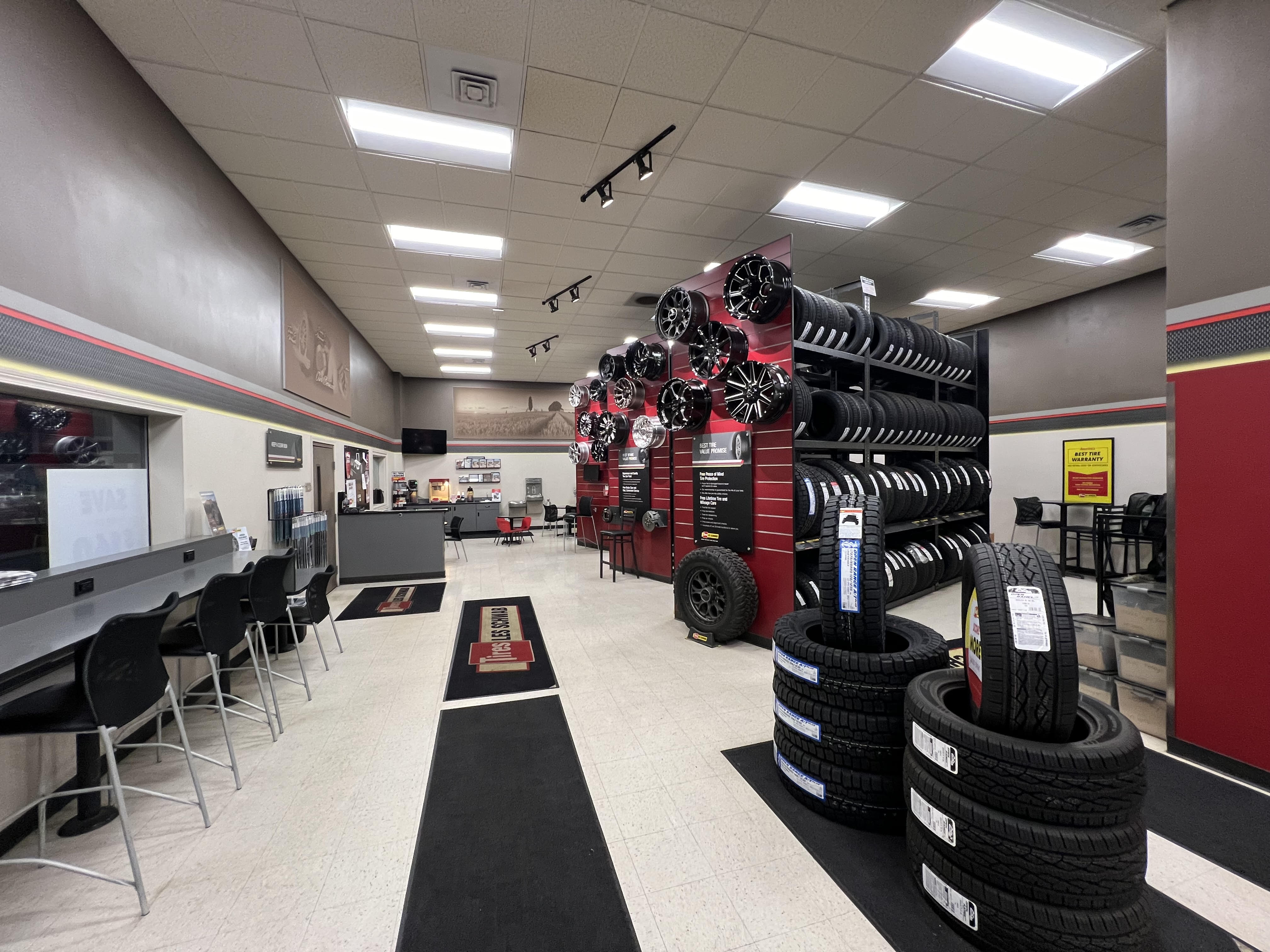 Les Schwab Tire Center