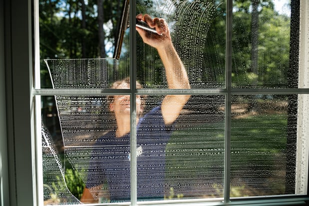 Images Window Hero Charlotte