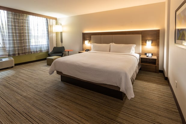Images Holiday Inn Express Grand Island - Niagara Falls by IHG