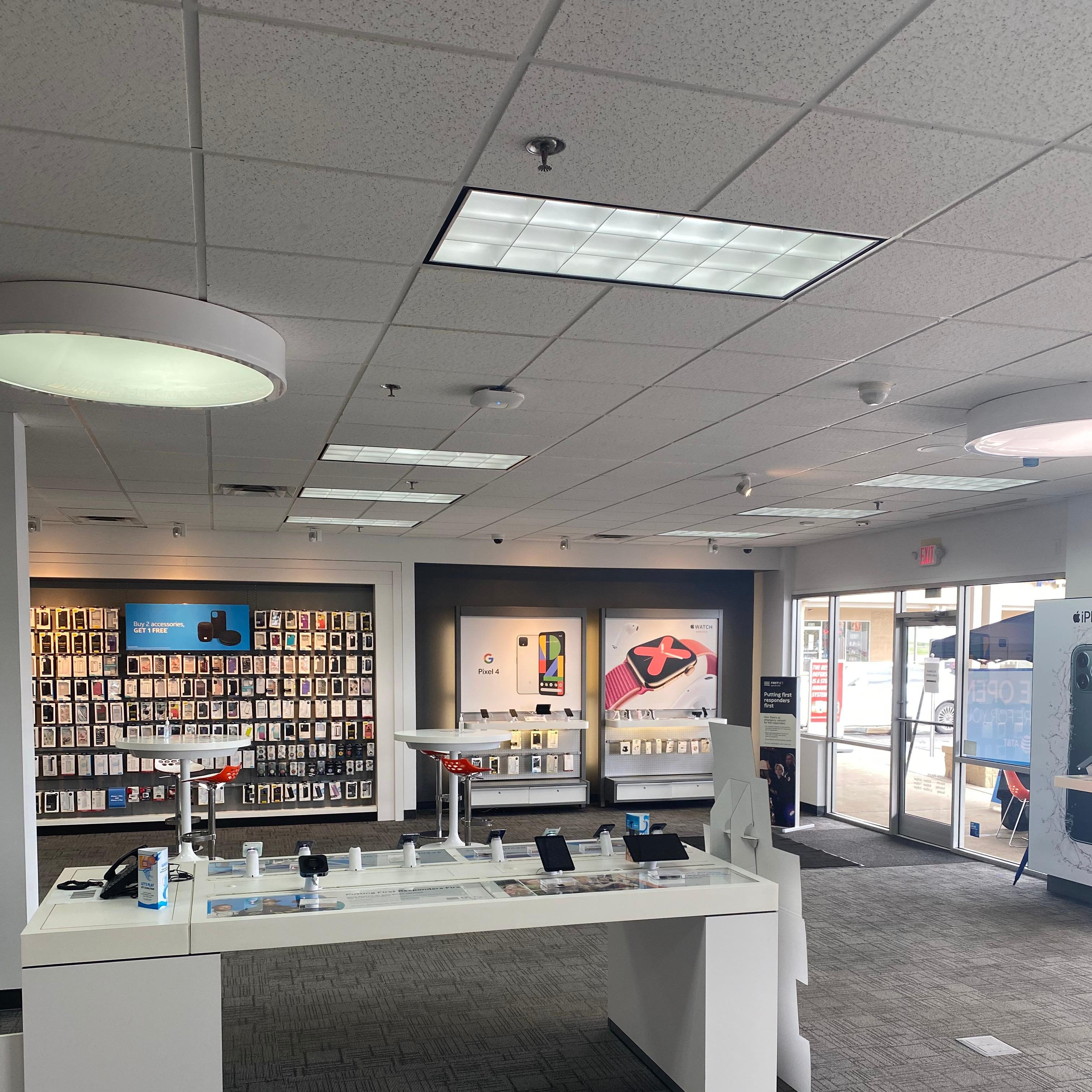 AT&T Store Photo