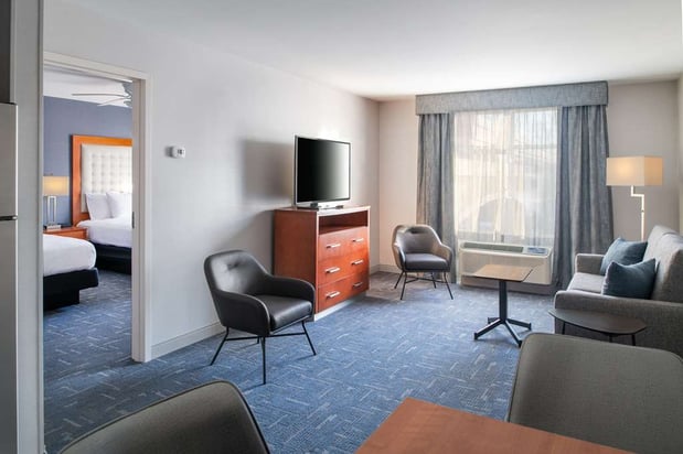 Images Homewood Suites by Hilton Gateway Hills Nashua