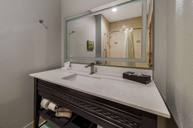 Images Best Western Bowie Inn & Suites