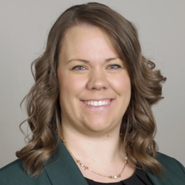 Images Edward Jones - Financial Advisor: Caitlyn M Pec