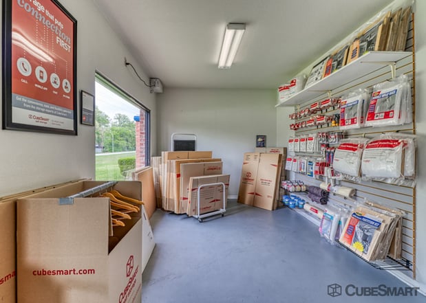 Images CubeSmart Self Storage