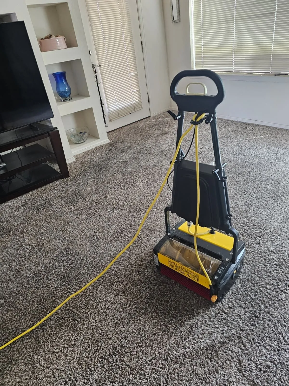 IHS Carpet and Tile Cleaning
