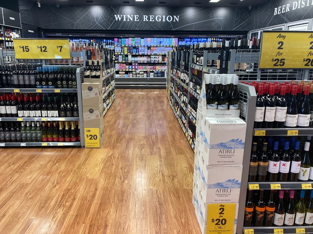 Images Liquorland Redcliffe Dolphins