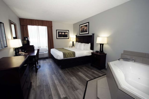Images Best Western Paramus Hotel & Suites