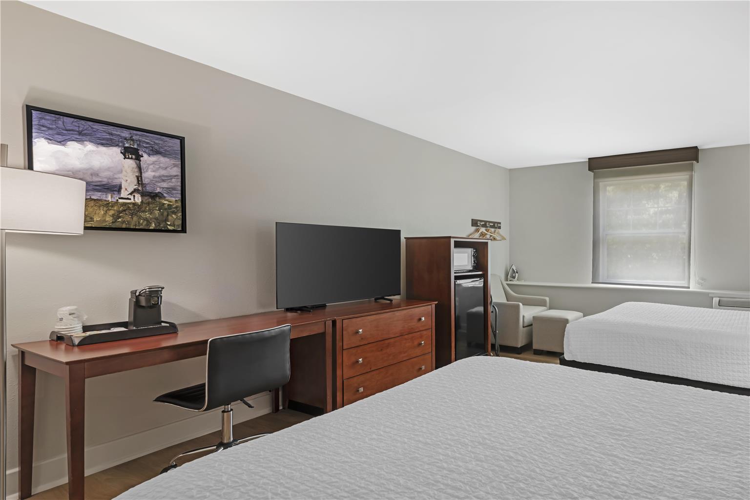 Two Queen Bedroom with Wet Bar