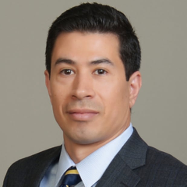 Images Edward Jones - Financial Advisor: Daniel D Vazquez